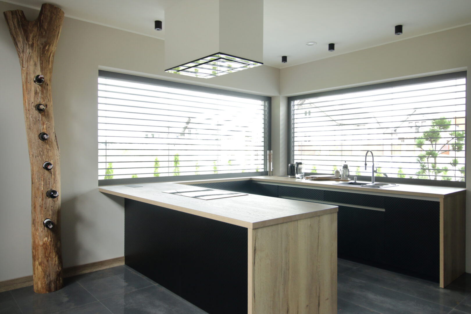 PELI-meble-czarna-kuchnia-8