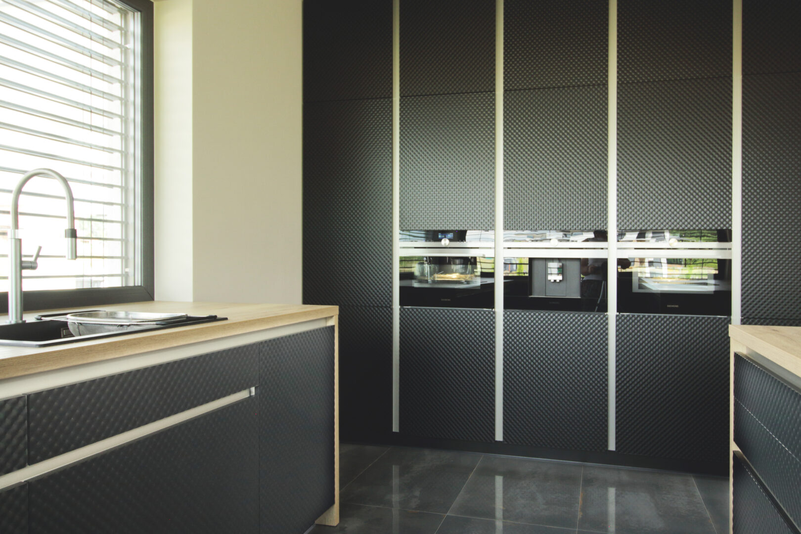 PELI-meble-listwy-gola-2